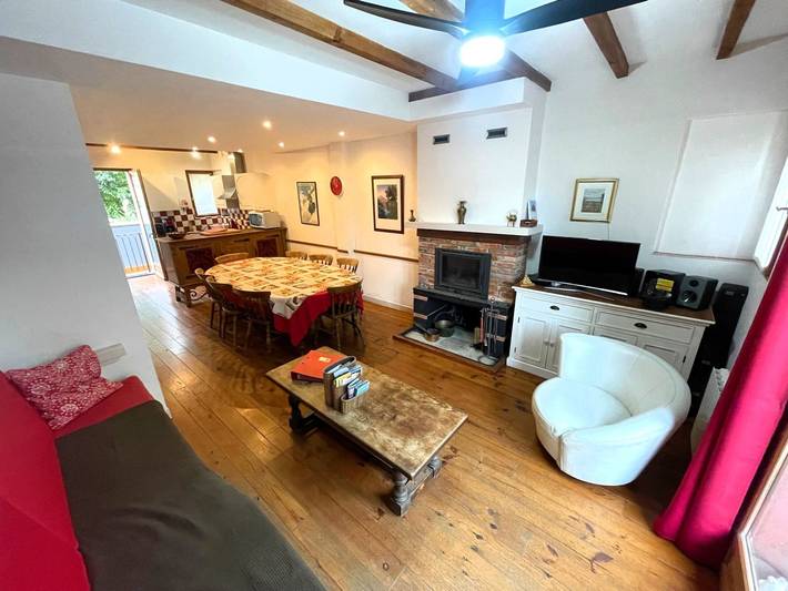 Gîte pour 8 personnes, avec jardin et terrasse, animaux acceptés à Saint-Laurent-de-la-Salanque