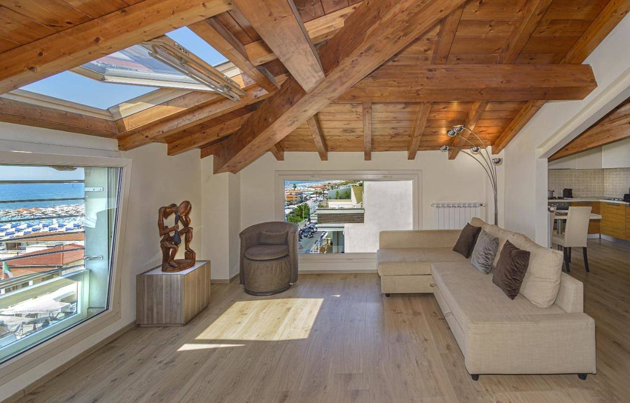 Two-Bedroom House in Lido di Camaiore, Camaiore
