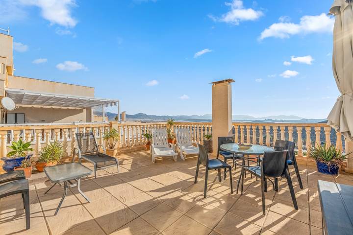 Apartamento entero, Apartamento en Bolnuevo con vistas al mar, piscina compartida, A/A y Wi-Fi in Bolnuevo, Mazarrón