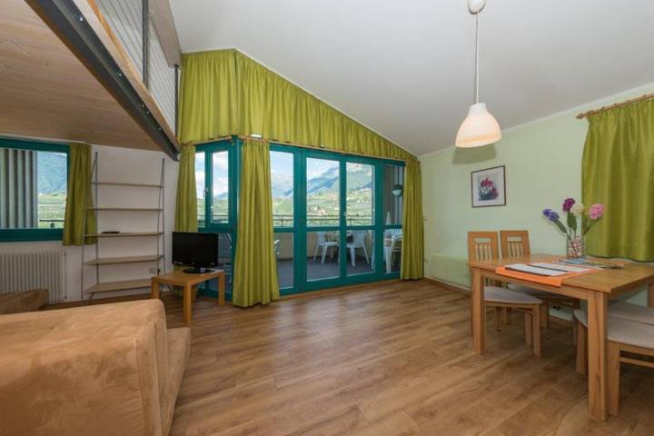 Gîte pour 4 personnes, avec balcon, animaux acceptés à Scena - 3