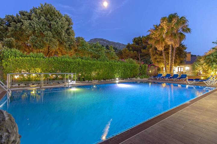 Villa for 6 people, with garden - 1