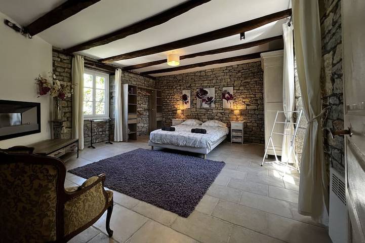 Location de vacances pour 10 personnes, avec jardin et terrasse à Chauffour-sur-Vell - 3