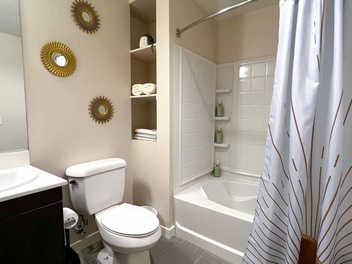 Gîte pour 3 personnes, avec jardin ainsi que piscine et balcon, adapté aux familles à Los Angeles - 4