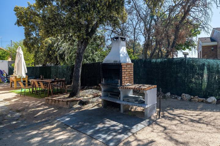 Casa rural con piscina para 7 personas, con Jardín en Sierra de Guadarrama - 4