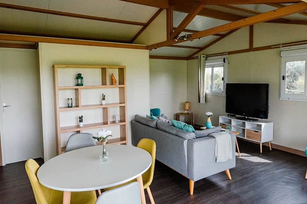 Chalet Oslo de 4 Personnes : Découvrez la Suisse Normande en Famille ! in Notre-Dame-de-Bonne-Nouvelle, Región de Caen