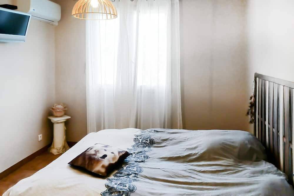 Gorgeous home in Borgo with Wifi in Borgo (Corsica), Bastia e dintorni