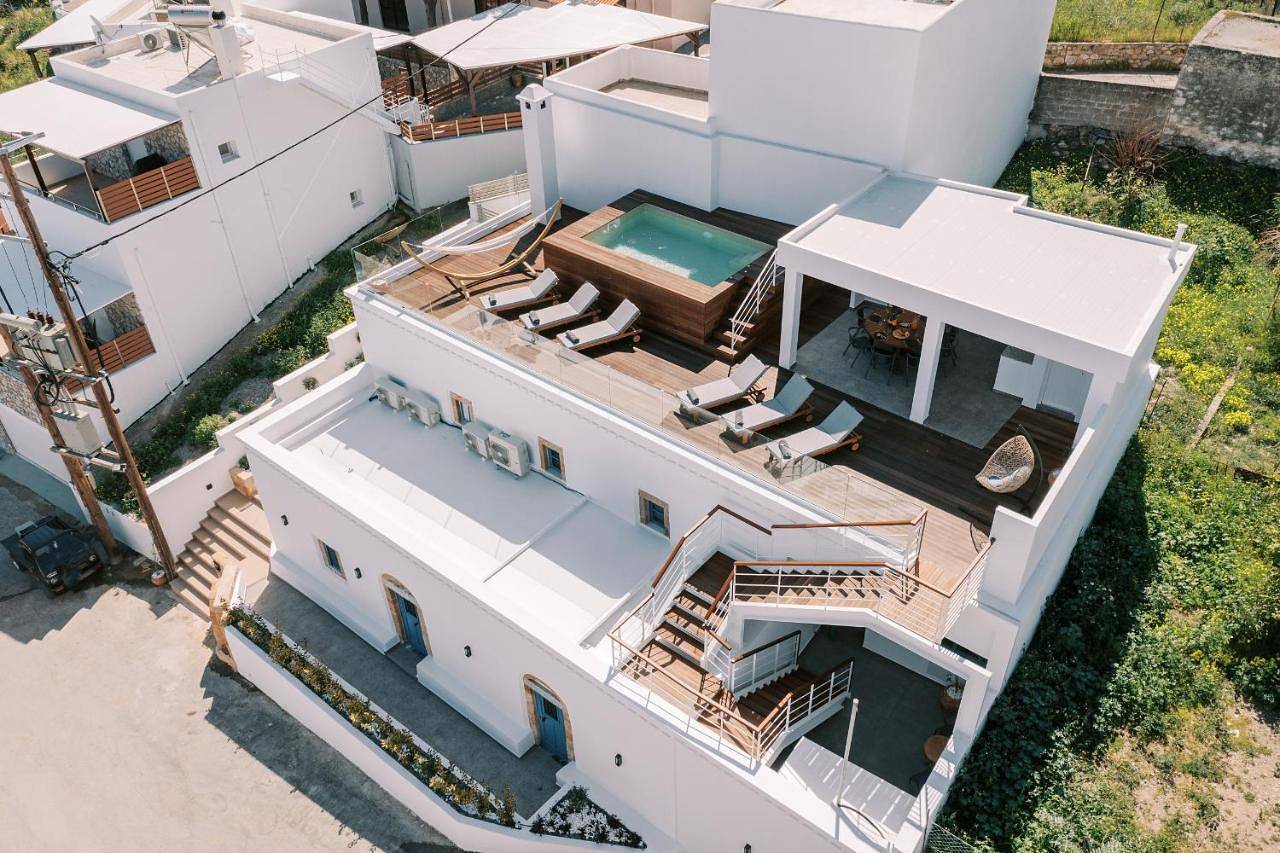 Kalathos Square luxury suites in Kalathos, Rhodos