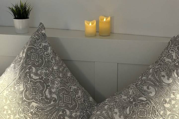 Ganze Wohnung, Parterrewohnung mit hellem Wintergarten, Terrasse, Kamin und Wlan  - Wohnung A in Neuenweg, Kleines Wiesental