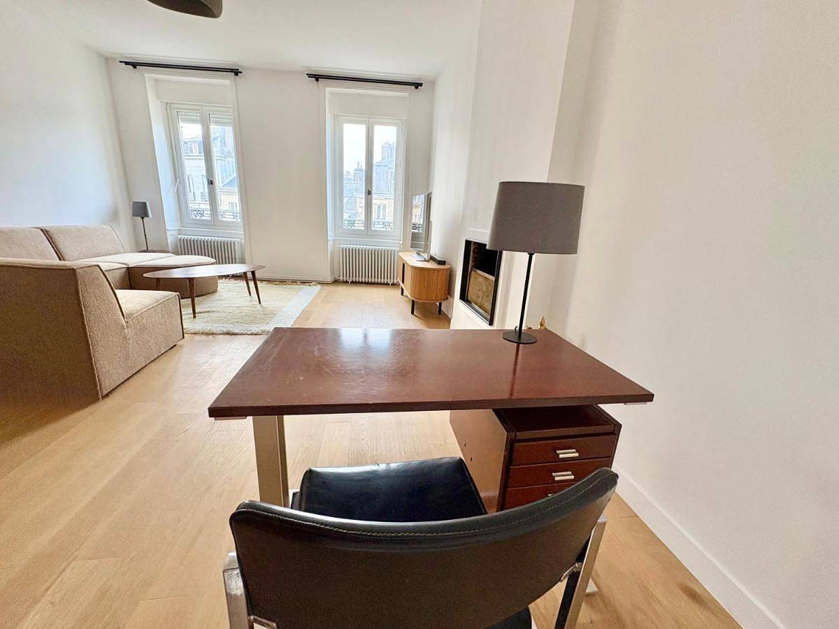 Appartement entier, Duplex Apartment in Auray, Côte des Mégalithes