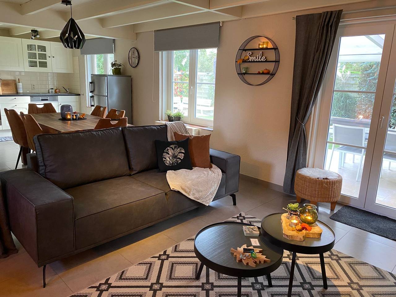 Zonneweelde bei Dünen und Wald in Adinkerke, De Panne