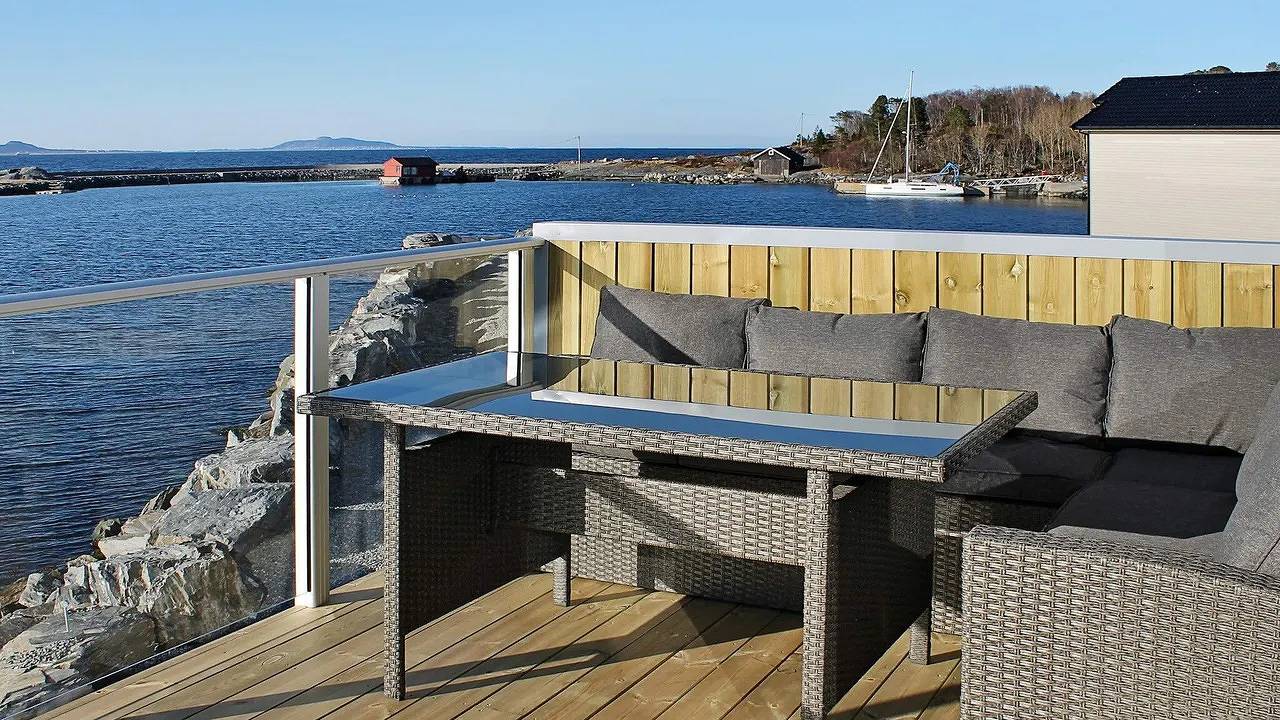 Ferienhaus für 10 Personen (135 m²) in Brattvåg in Haram, Nordlige Fjord-Norge
