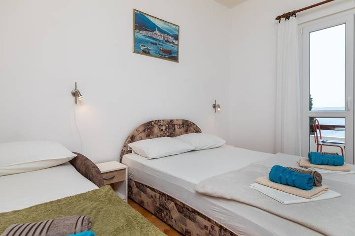 Ferienwohnung für 3 Personen, mit Balkon/Terrasse in Pisak