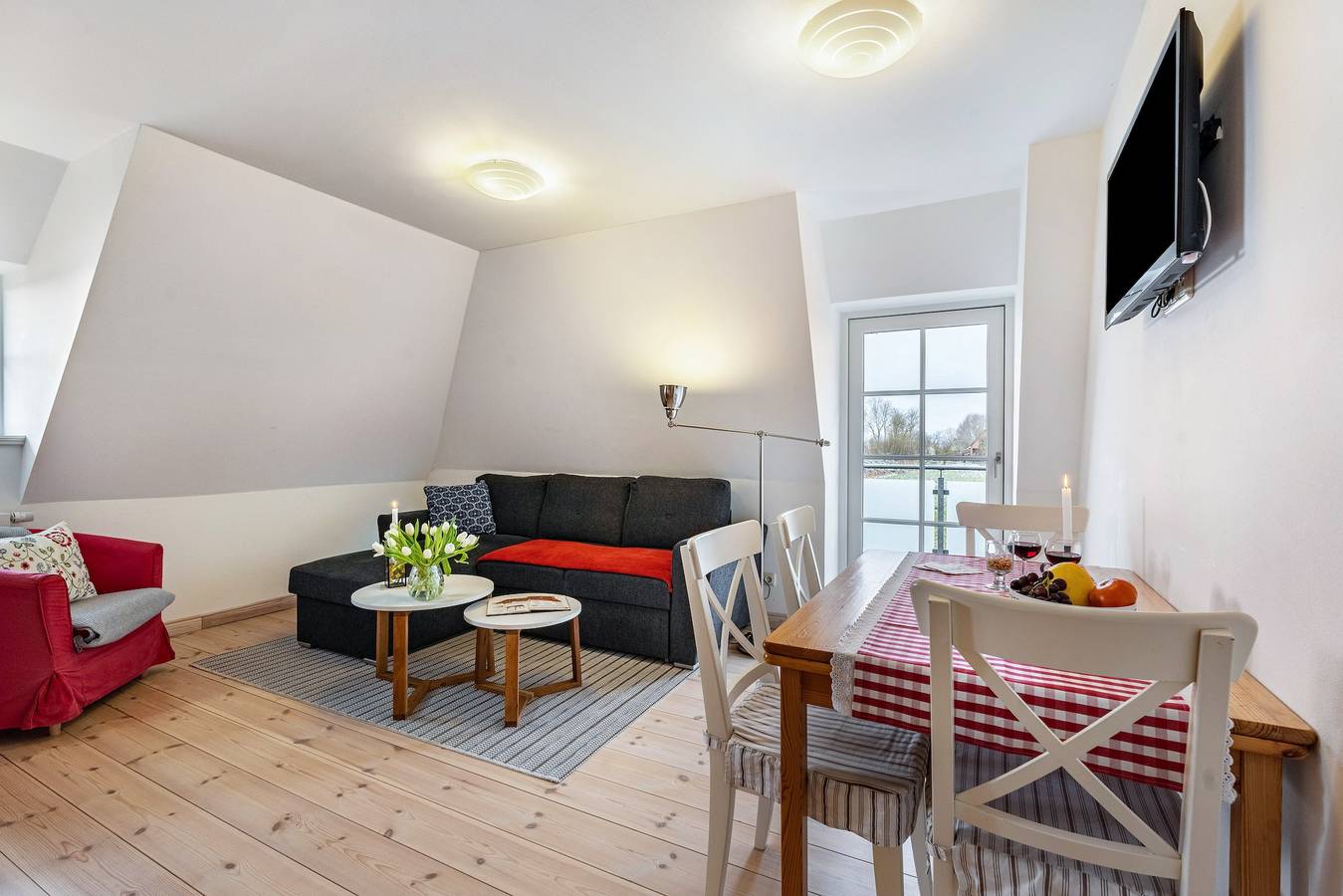 Ganze Wohnung, Apartment 'Am Halbmond 4' mit privatem Garten, Balkon und Wlan in Hellschen-Heringsand-Unterschaar, Nordseeküste