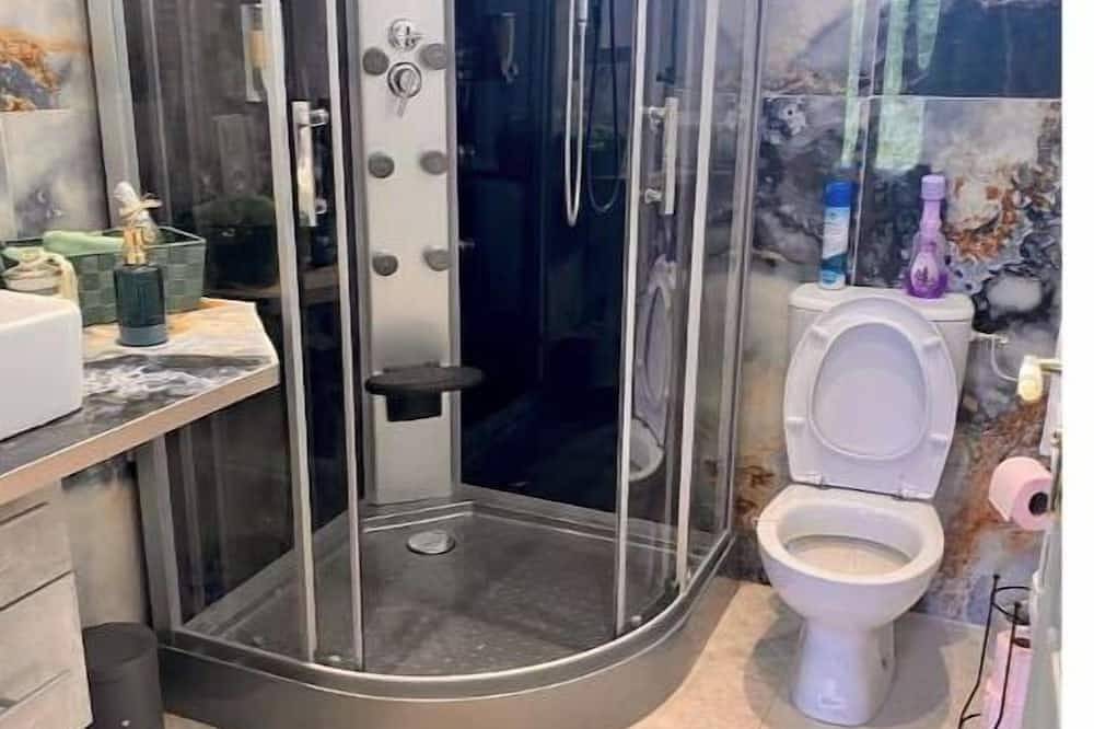 Entire apartment, Joli Duplex Spacieux Proche Paris et Cdg in Montmorency, Val-d'Oise