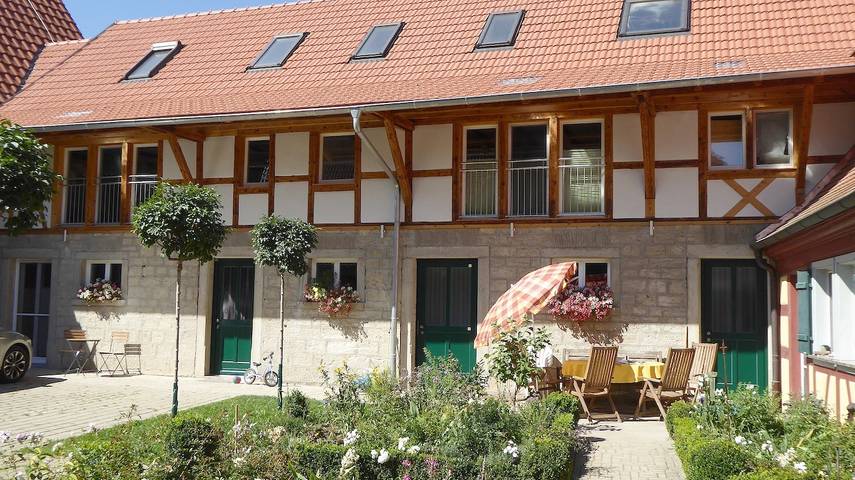 Ferienhaus für 3 Personen, mit Balkon/Terrasse und Terrasse sowie Garten in Franken