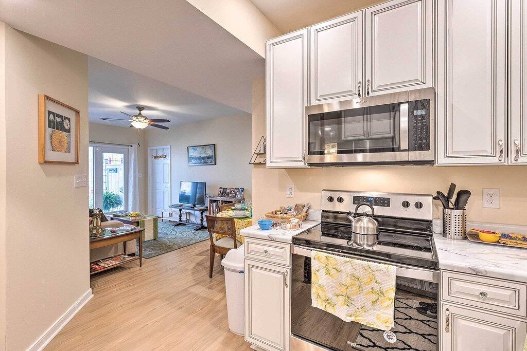 Charming Charlottesville Apt w/ Outdoor Space! in Albemarle County