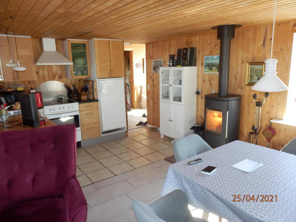 Schönes Ferienhaus auf einem schönen Naturgrundstück mit Blick auf den Limfjord nach Mors. in Limfjord in Westjütland