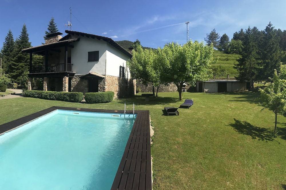 Cabaña para 8 Personas en Gombreny, Pirineos