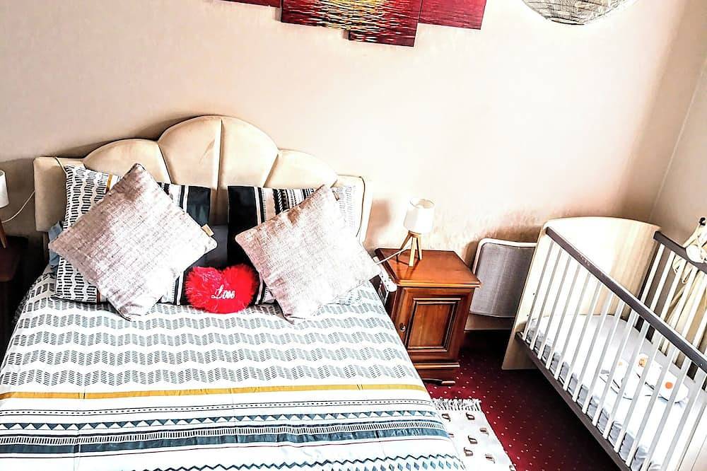 Scandi-House 🌟 Cdg✈️/ Astérix 15mn /chantilly 🌟 in Marly-la-Ville, Val-d'Oise