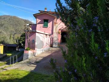 Maison d’hôte pour 3 personnes, avec vue à Aulla