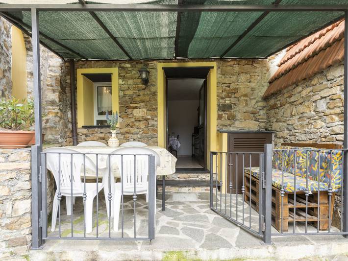 Ferienhaus für 4 Personen, mit Terrasse in Imperia Provinz - 2