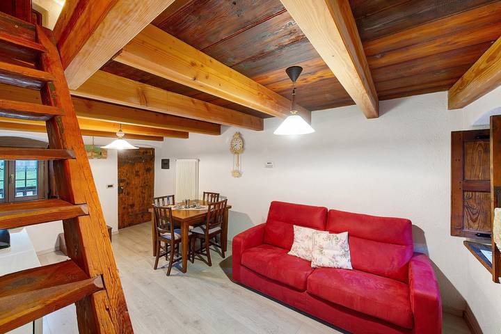 Holiday Home 'Maison Core' with Mountain View and Wi-Fi in Comune di Fontainemore, Wallisian Alps