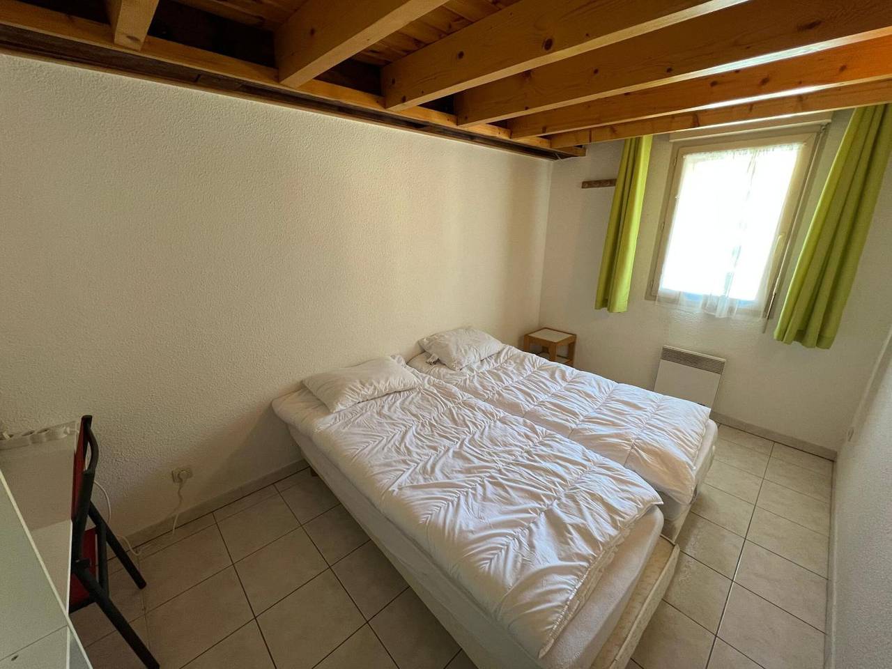 Appartement entier, Charmant Duplex Pied De Pistes avec vue sur les montagnes et Wi-Fi in Briançon, Serre Chevalier