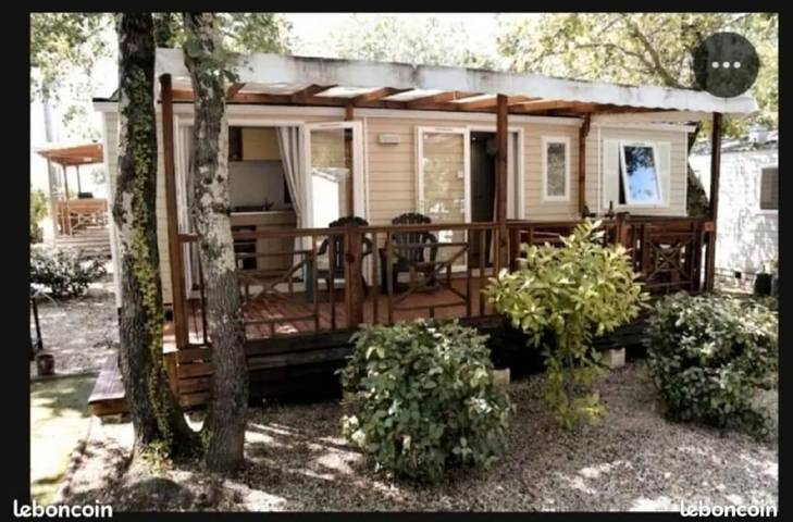 Camping pour 6 personnes, avec piscine ainsi que sauna et terrasse, animaux acceptés à Ruoms - 2