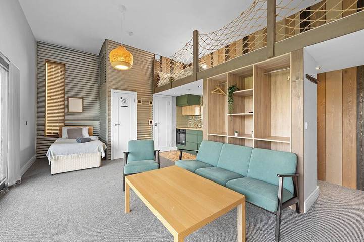 Log cabin for 7 people in County Meath