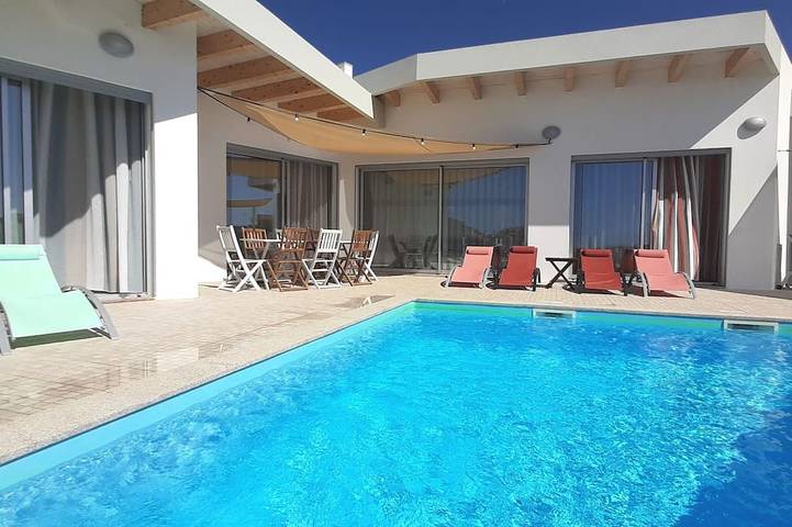 Holiday home for 12 people, with garden - 1