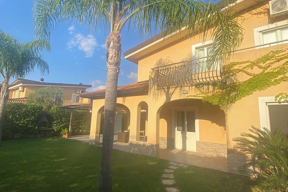 Villa Pizzo Beach club in Pizzo, Provincia de Vibo Valentia