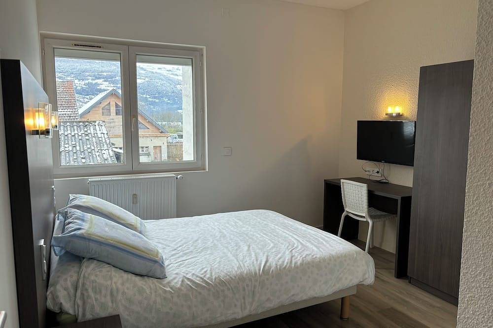 Entire apartment, Number 14 in Argelès-Gazost, French Pyrenees