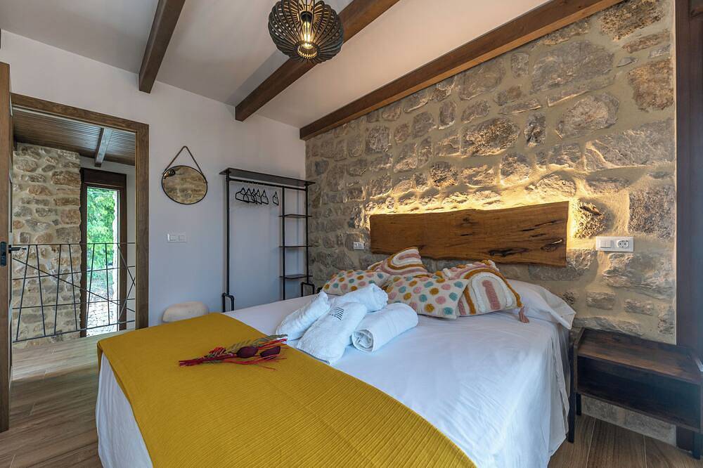 Casa Juan - Up to 6 people | In the heart of the Alto Tajo Natural Park in Poveda de la Sierra, Province de Guadalajara