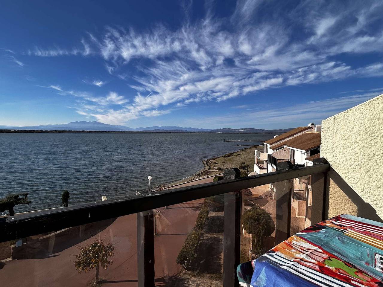 Ganze Wohnung, T2 Apartment mit Zwischengeschoss, Seeblick - 5 Pers. in Le Barcarès, Côte d'Améthyste