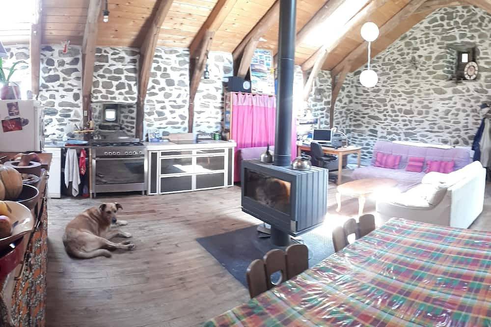 Organic and eco-friendly B&B du Besset in Yssingeaux, Macizo Central