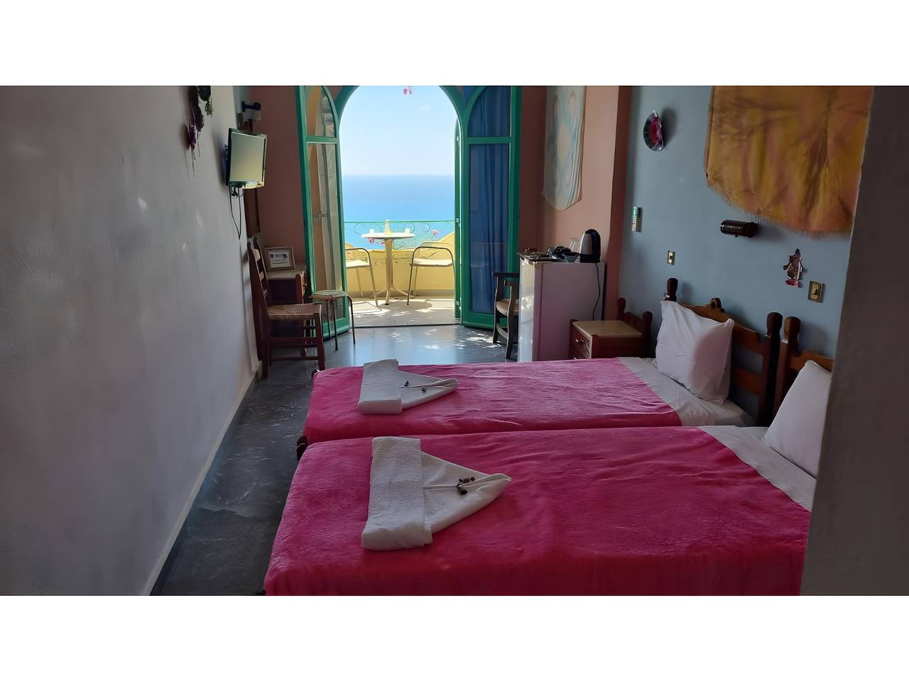 Bed and Breakfast 'Double Room No 201 Sea View' with Sea View, Wi-Fi and Air Conditioning in Agia Galini, Rethymno region