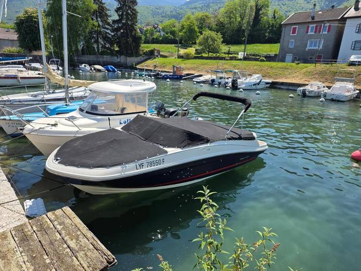 Location de vacances pour 4 personnes, avec vue sur le lac et vue ainsi que piscine et jardin à Maxilly-sur-Léman - 3