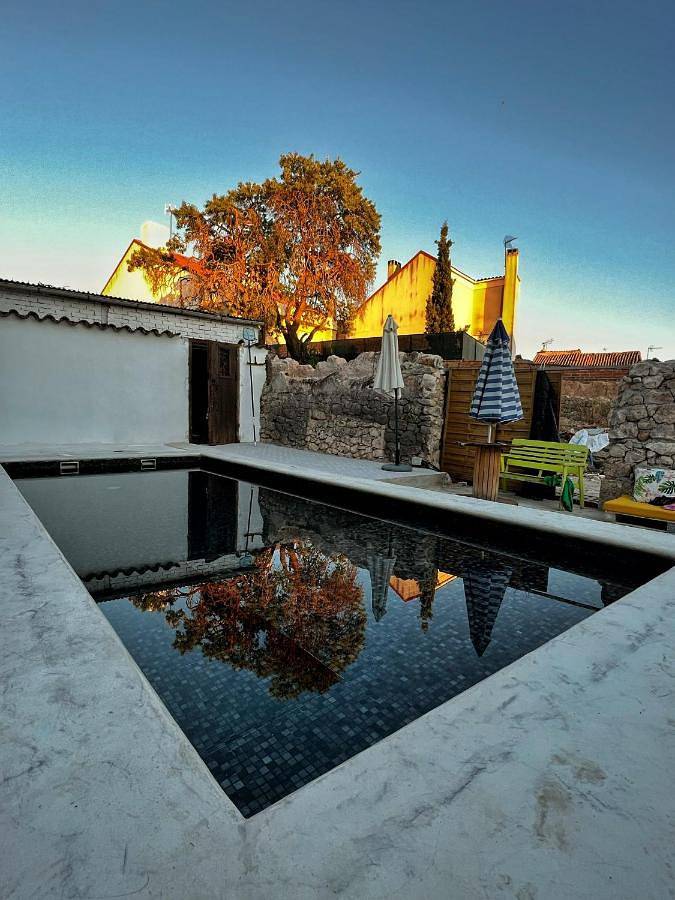 Casa rural para 15 personas, con Terraza además de Jardín y Piscina en Camarma de Esteruelas - 3