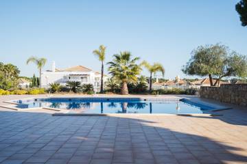 Casa Rural para 3 Personas en Quinta do Lago, Almancil, Foto 1