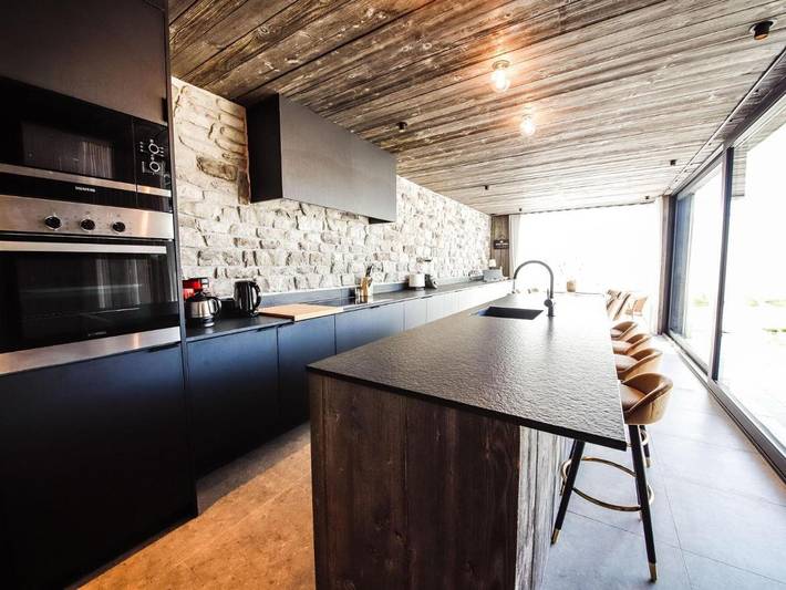 Location de vacances pour 7 personnes, avec jardin et terrasse dans Heure - 3