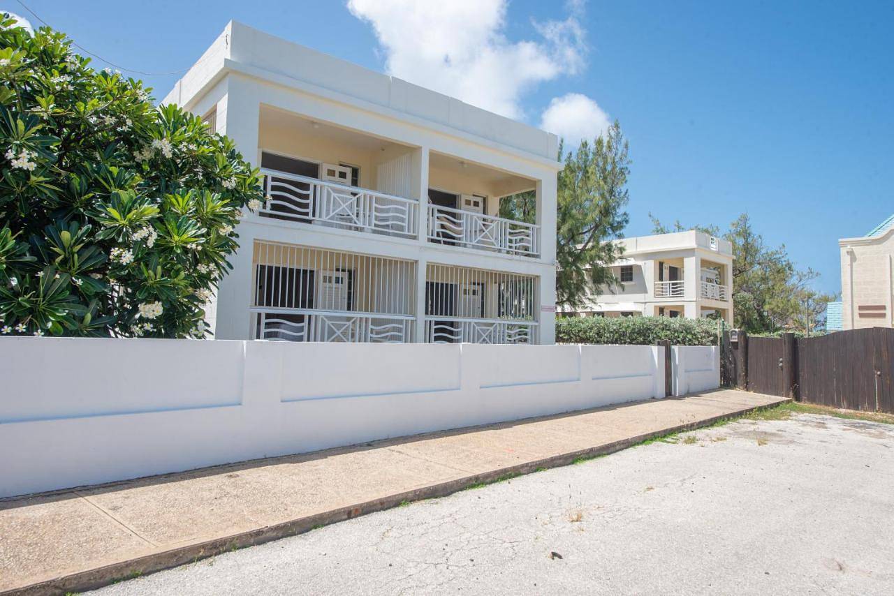 Entire apartment, Ocean Bliss Apartments in Christ Church