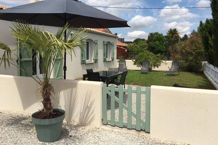 Location de vacances pour 6 personnes, avec Jardin à Ciré-d'Aunis