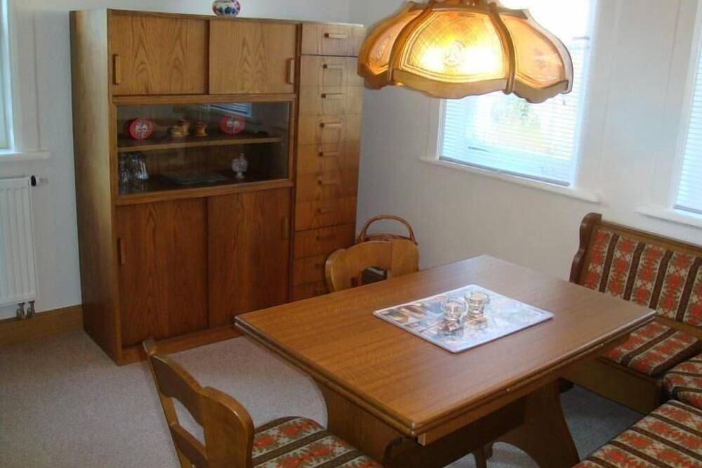Ganze Wohnung, Ferienwohnung Osterode für 1 - 4 Personen mit 2 Schlafzimmern - Ferienwohnung in Ein- oder Mehrfamil in Osterode, Harzvorland