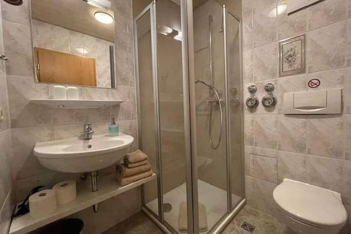 Ganze Wohnung, Ferienwohnung/App. für 5 Gäste mit 43m² in Rohrdorf in Rohrdorf, Chiemgauer Alpen