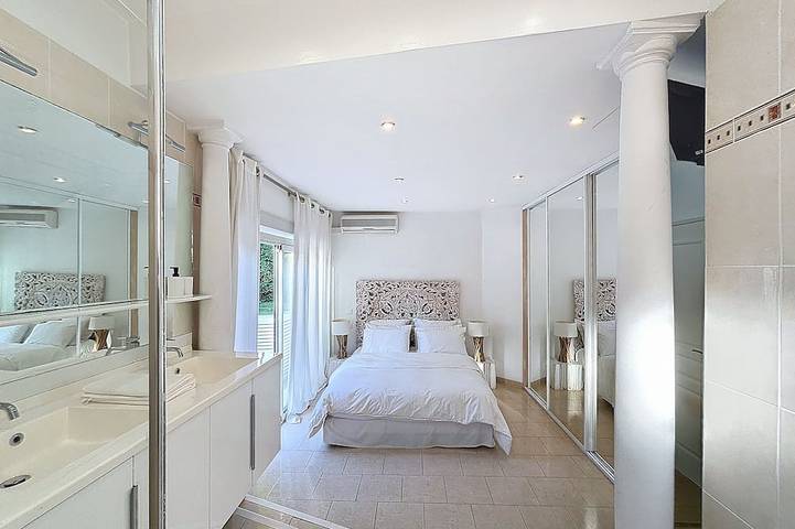 Villa pour 12 personnes, avec piscine, animaux acceptés dans Cap d’Antibes - 2