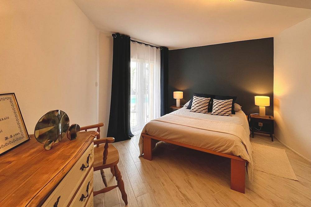 Apartamento entero, Charming 2-room villa 5 minutes from the golf courses, near the sea and mountains in Le Rouret, Region de Cannes