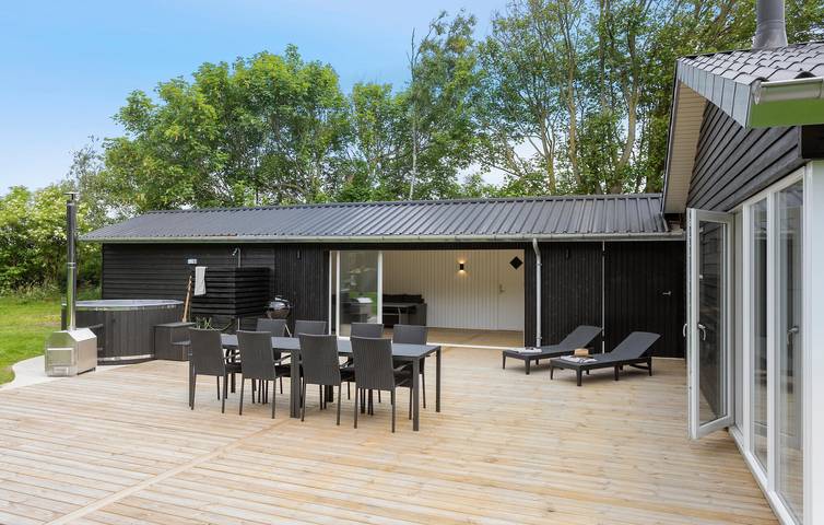 Ferienhaus für 8 Personen, mit Terrasse und Garten sowie Sauna in Knud Strand - 4