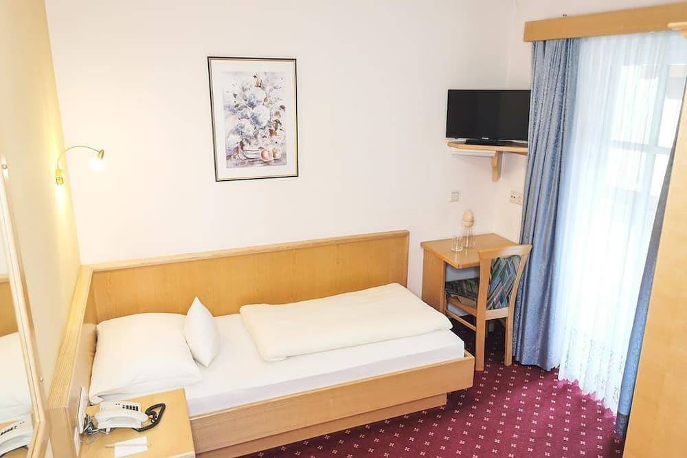 Basic & Classic | max. 1 Pers. | Balkon | 13m² - Hotel Angerwirt in Kleinarl, Ski Amadé