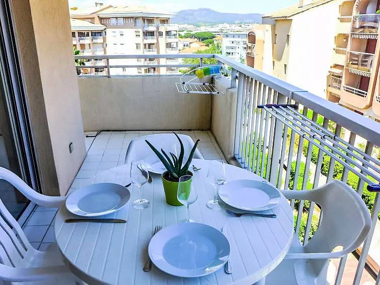 Entire apartment, 2 Pièces 4 Personnes in Fréjus Plage, Frejus