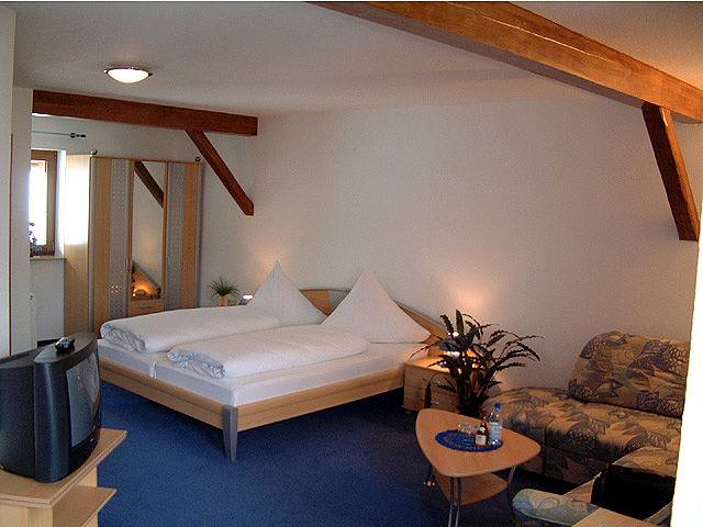Ferienwohnung für 2 Personen, mit Balkon und Sauna in Floh-Seligenthal - 4